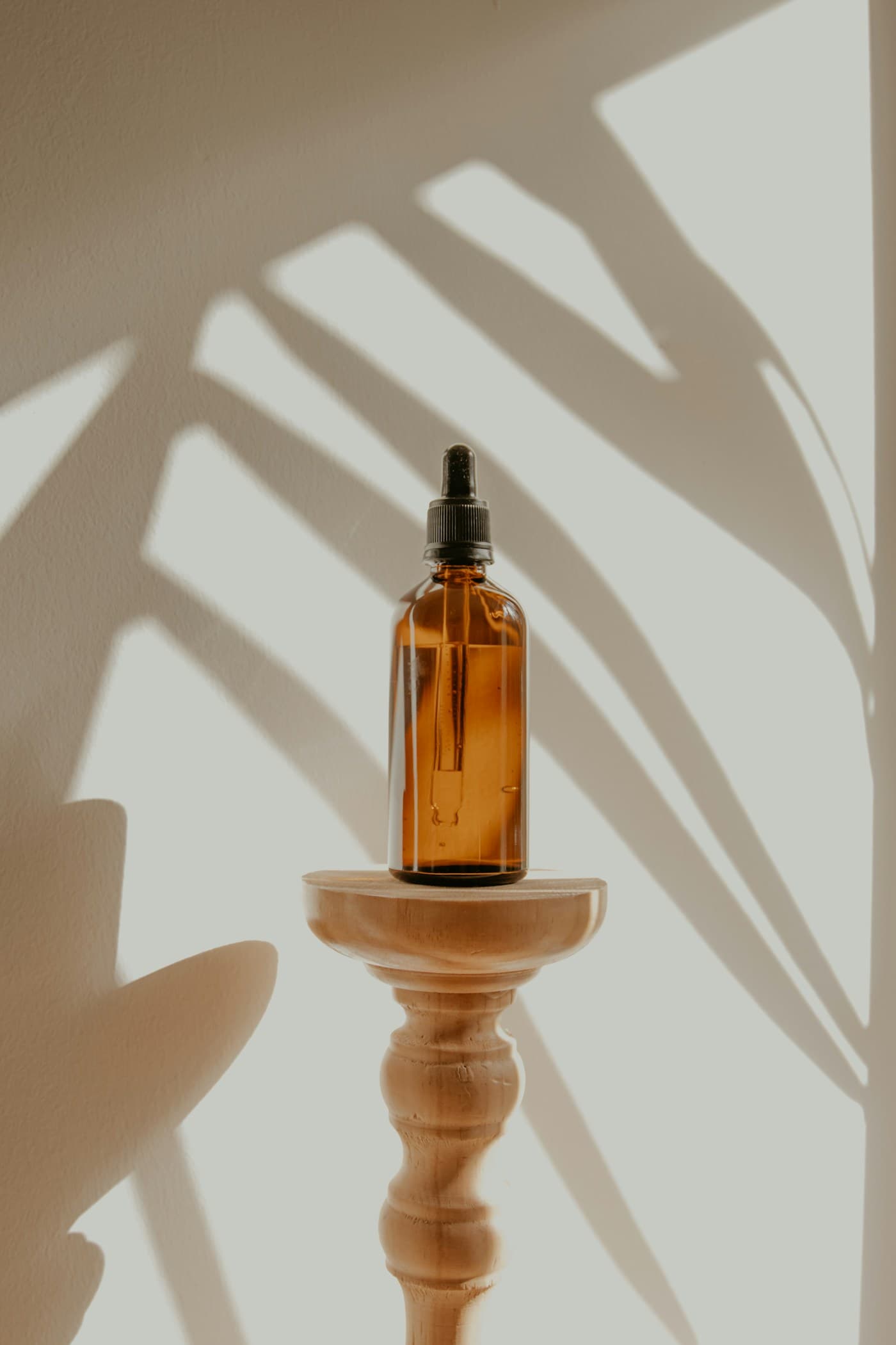 Flacon de soin à la lumière naturelle